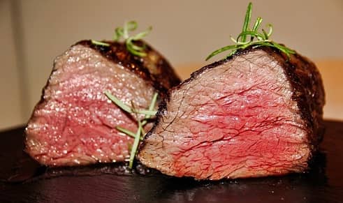 Steak Garstufen Kerntemperatur Rind rare medium rare Rinderfilet Garstufe Steak zubereiten